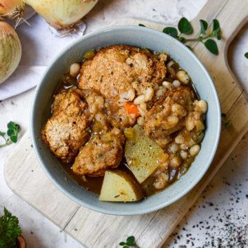 vegetable dumpling soup