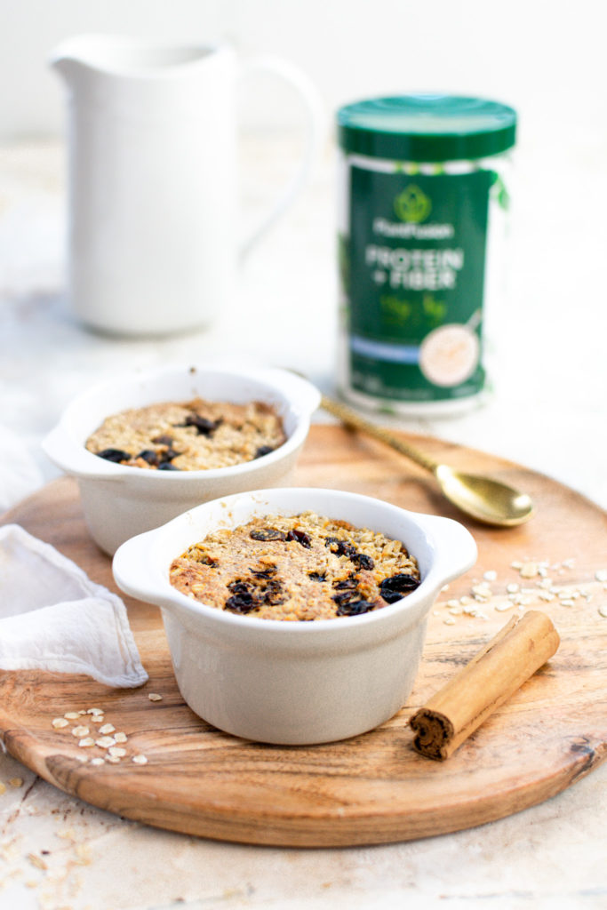 cinnamon raisin baked oats