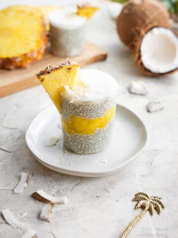 pineapple chia seed pudding
