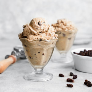 oatmeal raisin ice cream