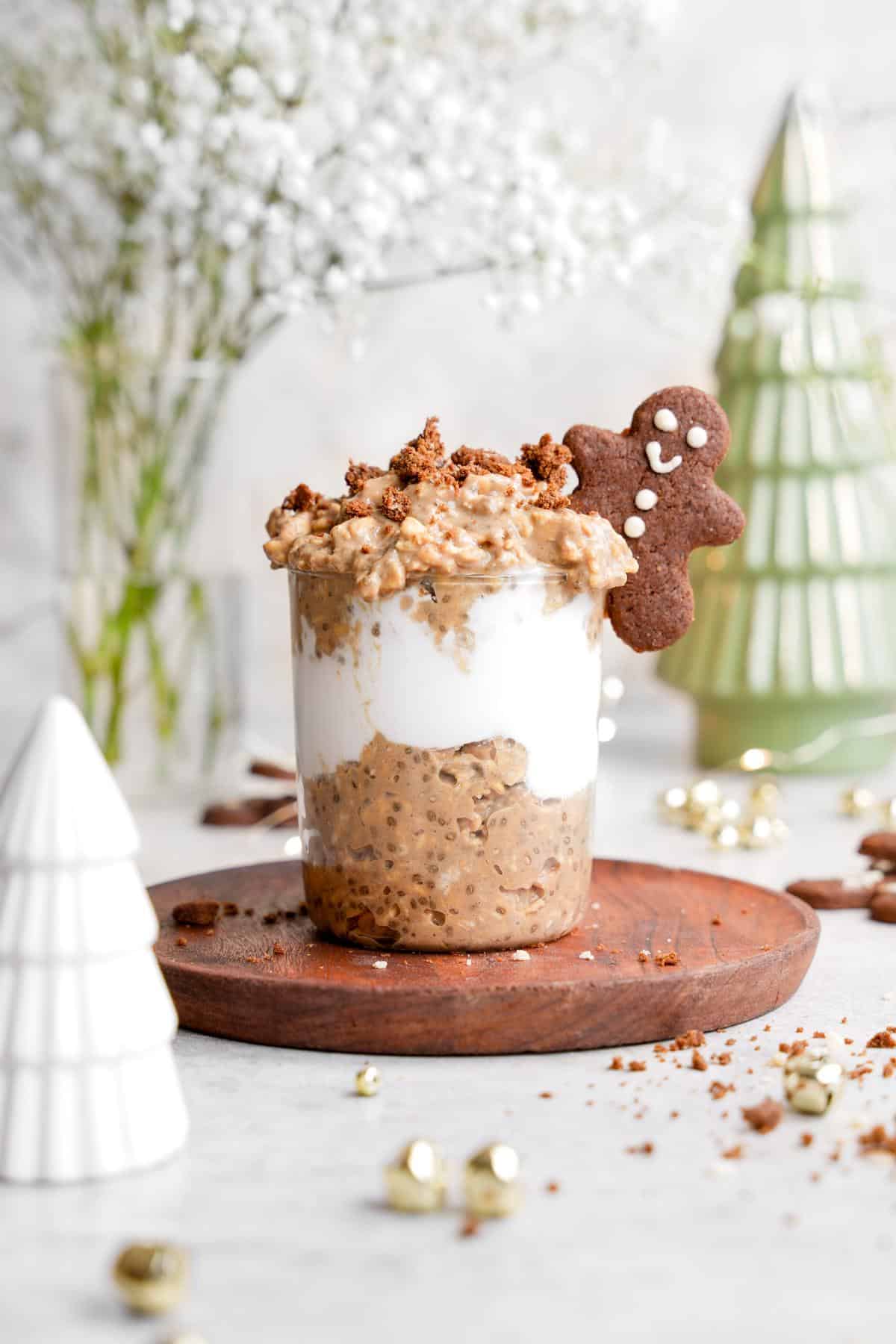 the easy  christmas breakfast with christmas decor all around