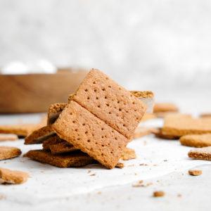healthy vegan graham crackers
