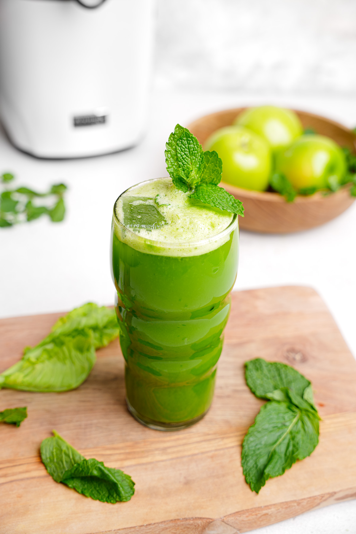 the refreshing summer drink with fresh mint and apples
