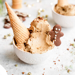 gingerbread ice cream featured image