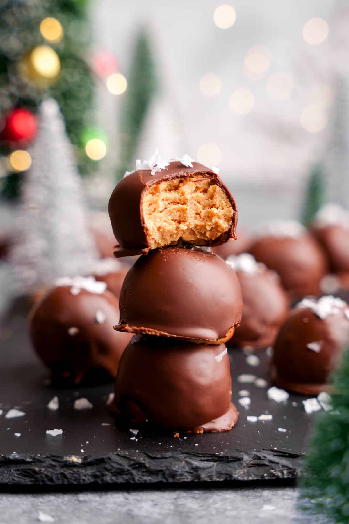 Healthy Vegan Peanut Butter Balls - The All Natural Vegan