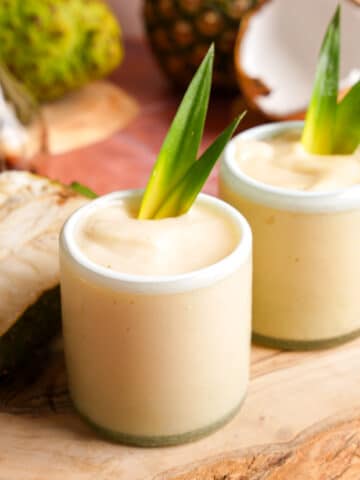 soursop smoothie recipe featured image